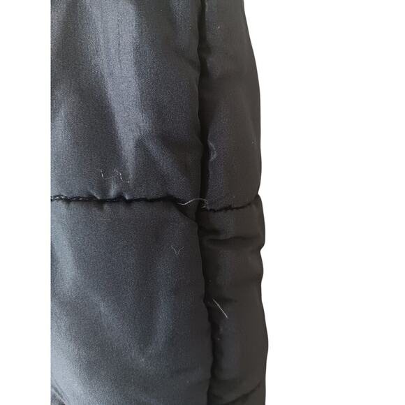 Marc Ecko Cut & Sew Black Quilted Puffer Vest Men’s Small S Zip Up Logo Pockets - Picture 11 of 16